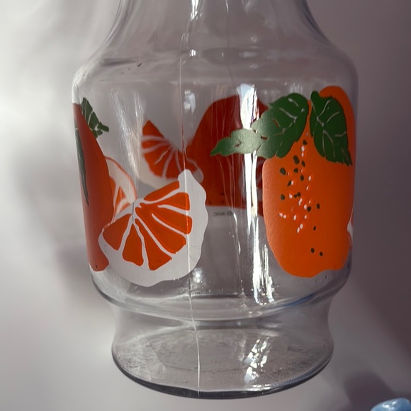 Vintage Citrus Pitcher – Unbranded – Kitchen Decor / Drinkware / Retro Home - Picture 8 of 9